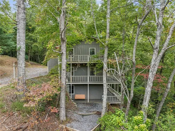 4113 Quinn Cove Rd, Hiawassee, GA 30546