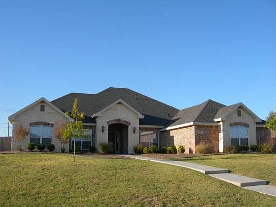 1st image of 6013 Warwick Dr