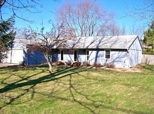 4781 Grafton Rd, Brunswick, OH 44212