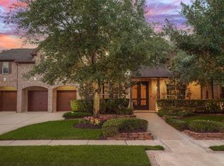 11814 Hallowed Stream Ln, Cypress, TX 77433