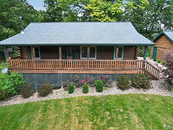2nd image of 3396 Cook Rd