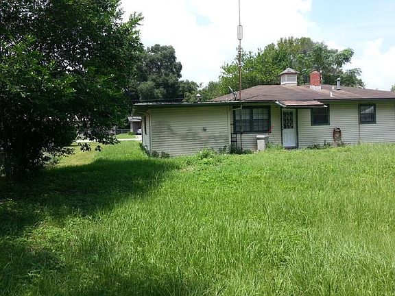 2nd image of 2622 Golf Dr