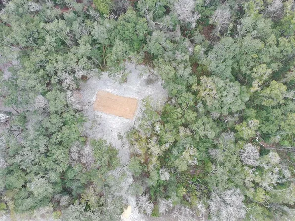 332 NE 325th Ave, Old Town, FL 32680