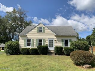 109 Pine Grove Dr, Pittsfield, MA 01201