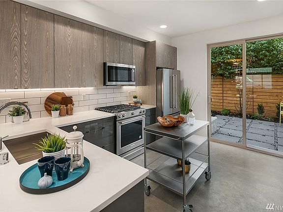 5th image of 7534 15th Ave NW #A