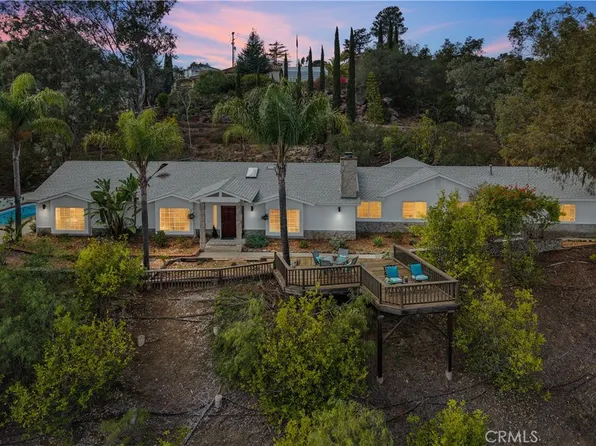 10526 Rainbrook Dr, Fallbrook, CA 92028