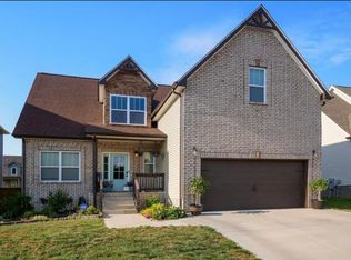 1672 Ellie Piper Cir, Clarksville, TN 37043