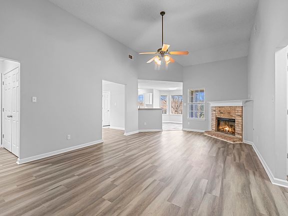3rd image of 1113 Red Fern Cir W