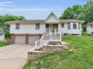 7419 NW 80th Ter, Kansas City, MO 64152