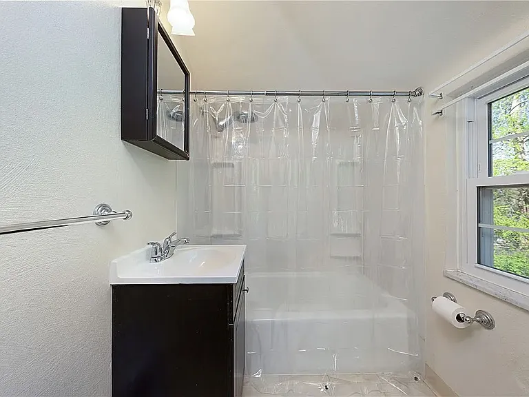 129 Buehner Dr — Photo 9