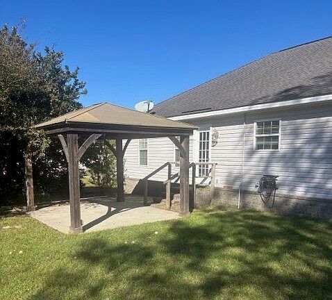 2nd image of 108 Raleigh Ct