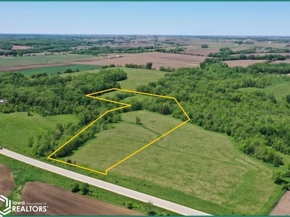 Sawyer Rd, Central City, IA 52214