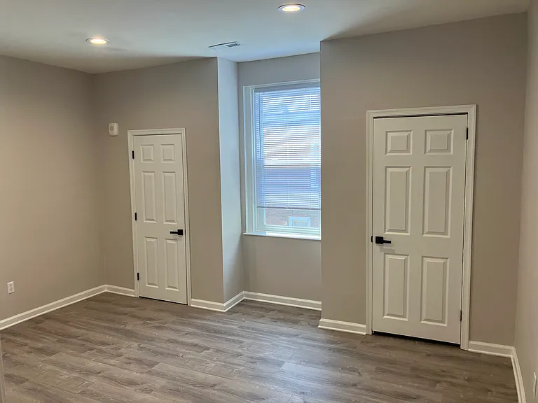 5104 Wayne Ave #3 — Photo 5