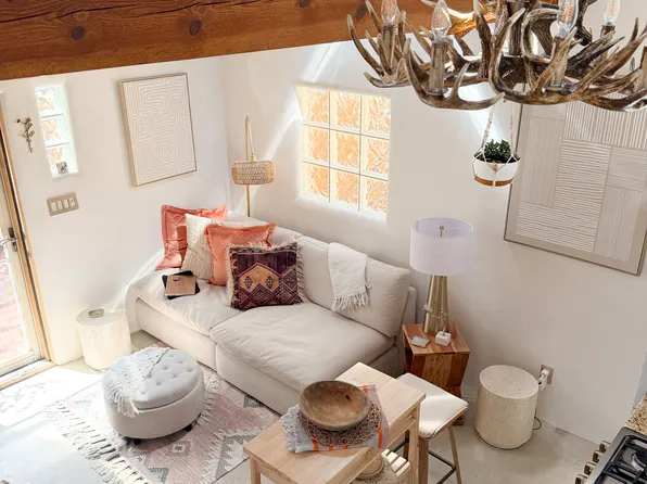 (undisclosed Address), Santa Fe, NM 87501