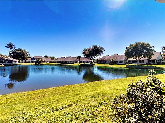 5th image of 2403 McGregor Park Cir