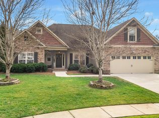 818 Lynnstone Dr, Chattanooga, TN 37405