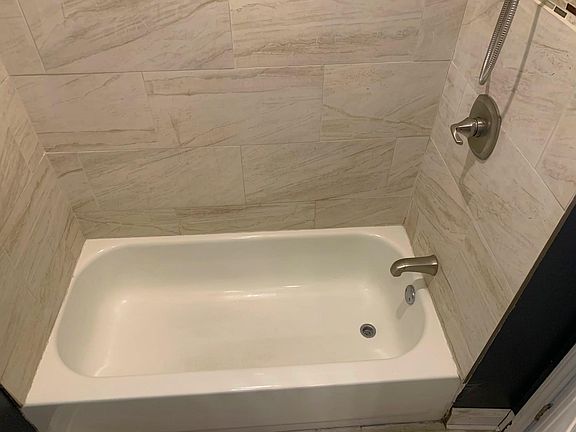5th image of 4733 W Gladys Ave #1