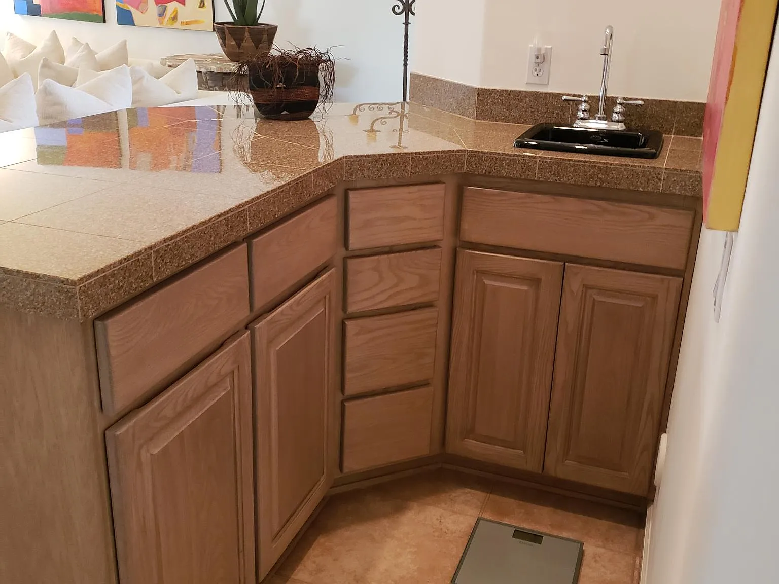 2 bed, 2.5 bath, 2564 sqft, $5,000 — Photo 4