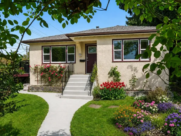 38 Slocan St N, Vancouver, BC V5K 3L9
