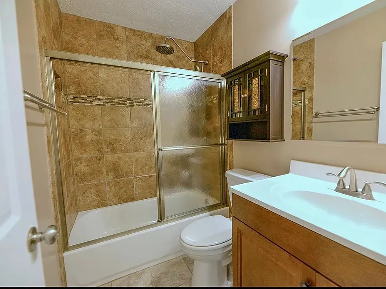 1277 Blue Ridge Way — Photo 3