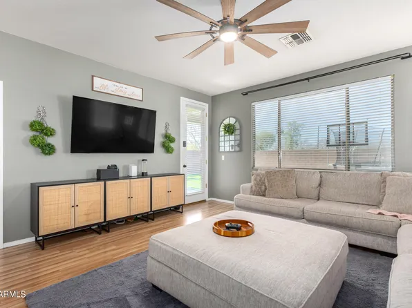 6268 S SINOVA Court, Gilbert, AZ 85298