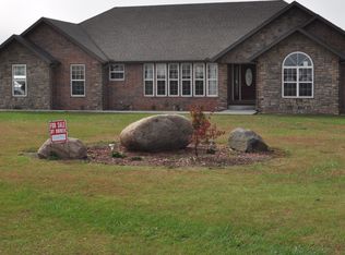 20589 Ellis Court Dr, Cassville, MO 65625