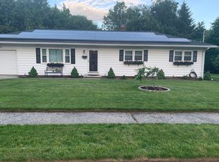 3 Farrel Dr, Ansonia, CT 06401
