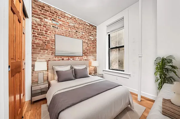 Rented by REAL New York | media 12