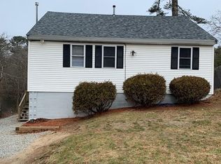 99 Buzzards Bay Dr, Plymouth, MA 02360