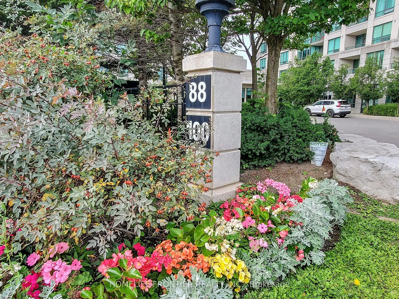 2 bed, $2,550 — Photo 3