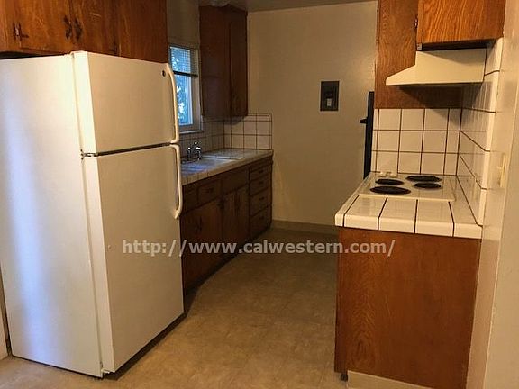 3rd image of 3004 Huff Ave APT 4
