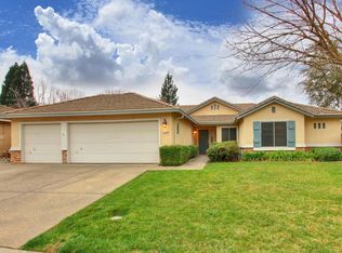 11759 Tenderfoot Dr, Gold River, CA