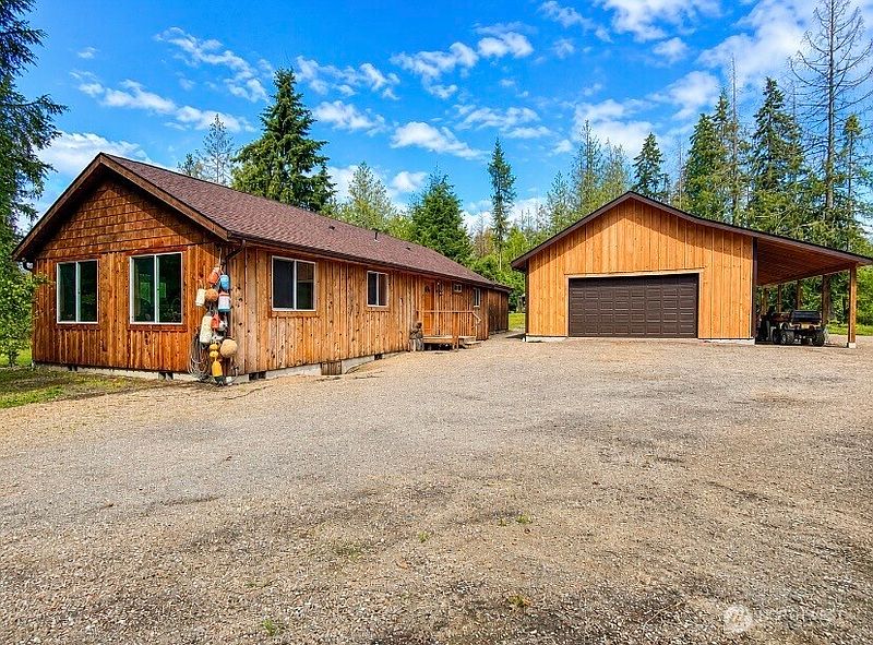 2nd image of 382 Lower Elwha Road