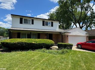 25124 Lorraine Ave, Warren, MI 48089