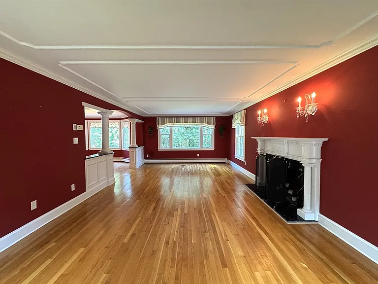 61 Carlton Ln #1 — Photo 10