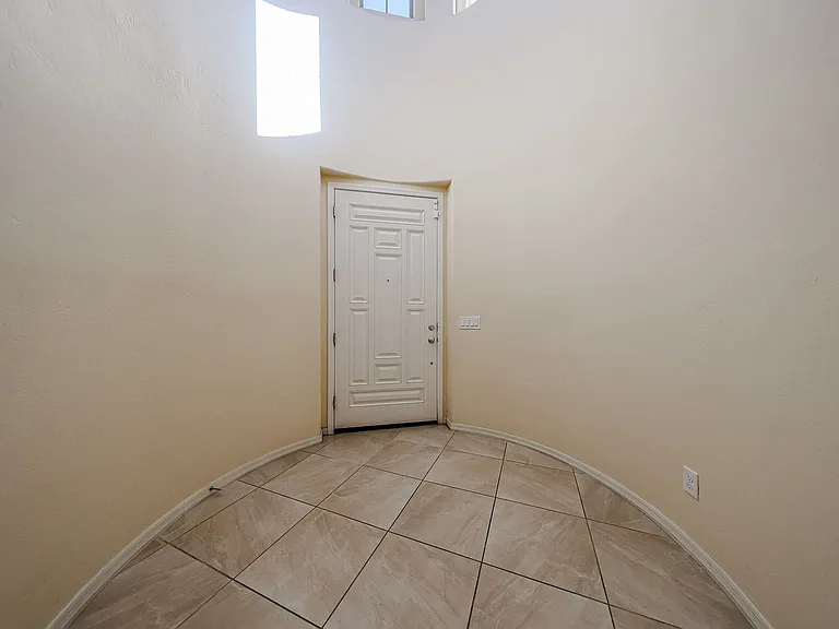 2545 E Ebony Dr — Photo 42
