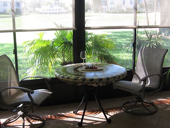 3rd image of 740-C Avenida Estancia