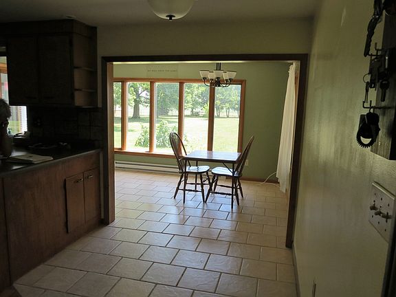 Kitchen twd Dining Area
