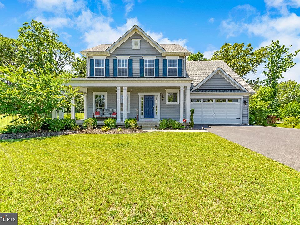1st image of 23717 Gambrel Oak Ln