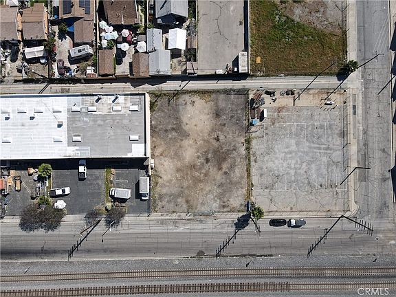 3rd image of 1368 W 1st St Lot 4