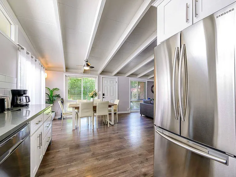 3410 Pepper Tree Ln — Photo 24