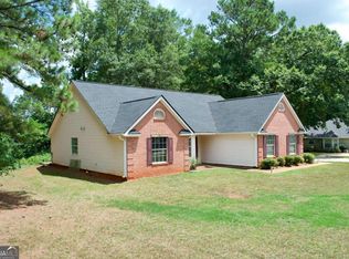 110 Emerald Ln, Hampton, GA 30228