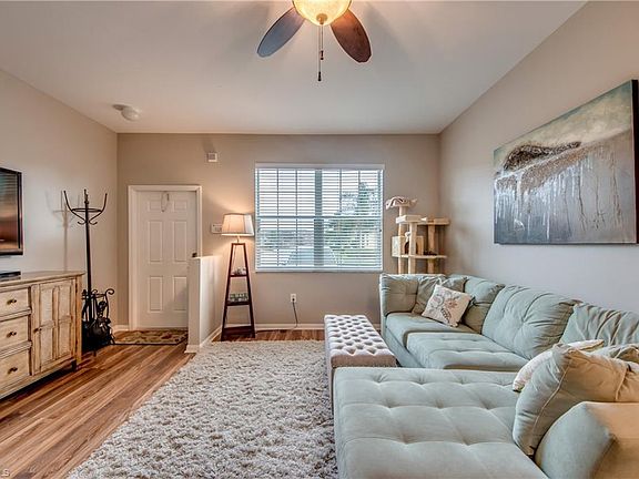 4th image of 3618 Pine Oak Cir APT 104