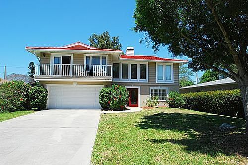 1st image of 3510 Bayshore Blvd NE