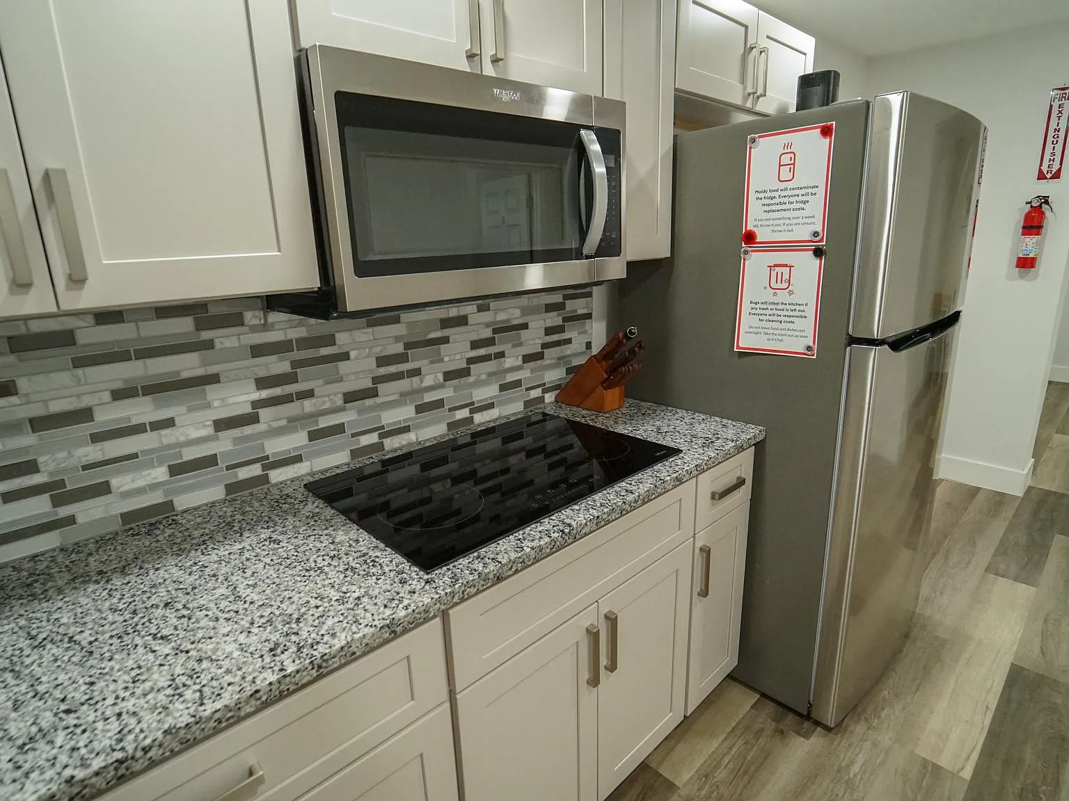 7 bed, 1598 sqft, $660 — Photo 2