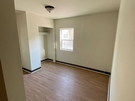 4th image of 2537-39 Cincinnati St