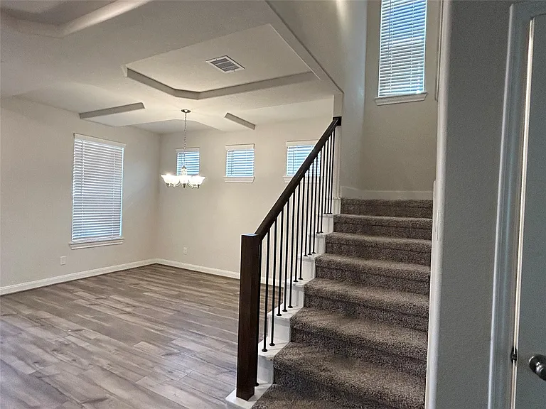 4326 Pale Fox Ln — Photo 11