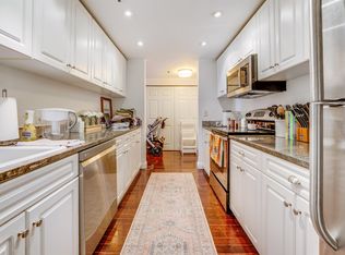 2 Constitution Ct PENTHOUSE 8, Hoboken, NJ 07030