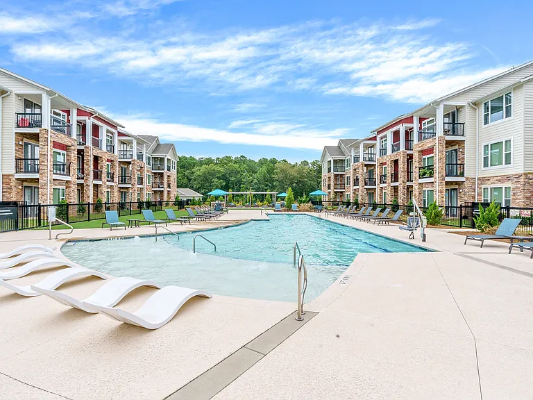 Addison Ridge Apartments — Photo 63