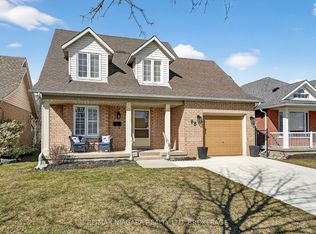 98 Silvercrest Ct, Thorold, ON L2V5B4